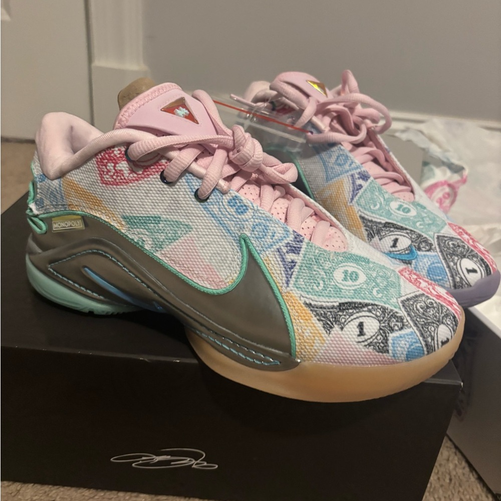 Nike men’s monopoly basketball shoes (Brand new, never worn)